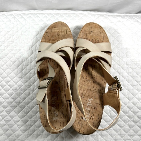 KORKS wedges- size 11 - light taupe/tan - Picture 9 of 11